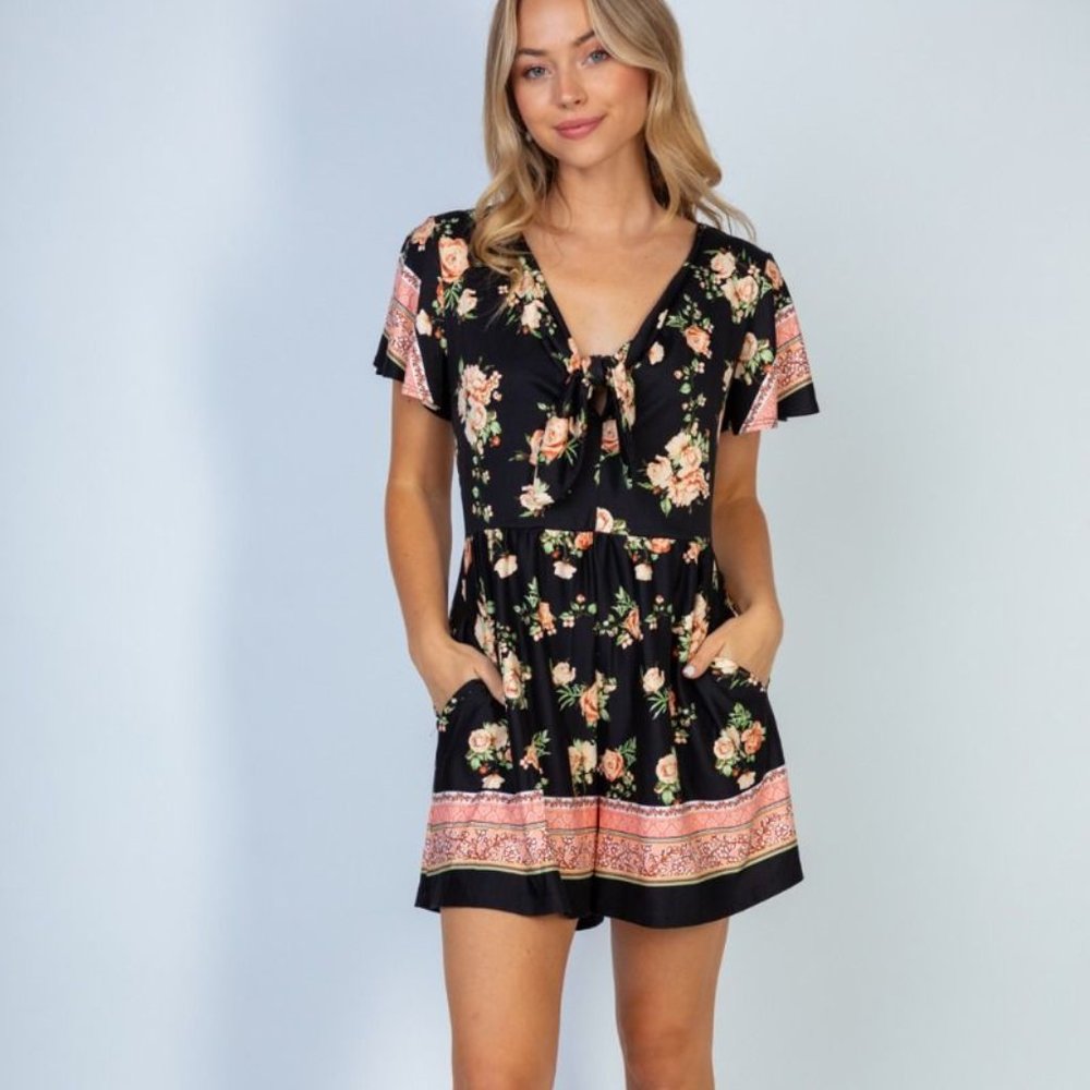 NEW WHITE BIRCH Floral Tie front Romper Dress w Pockets S-XL